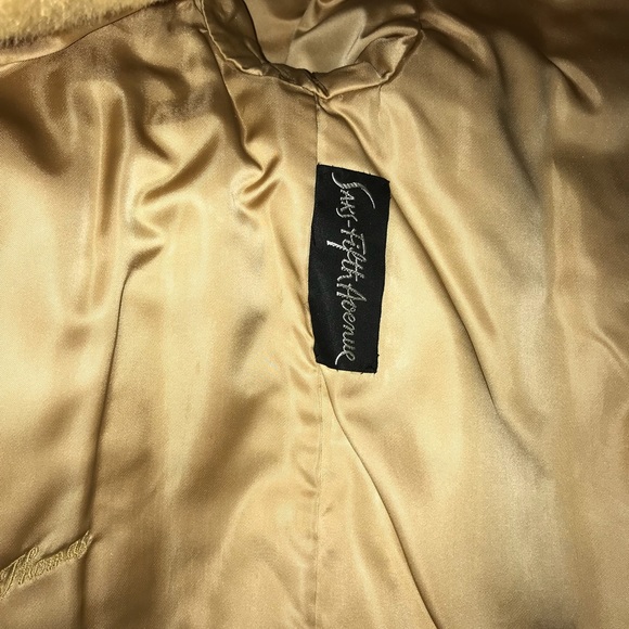 Revillion Vintage fur coat - Picture 5 of 8